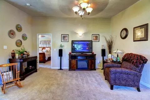 160 Mason Way, Eagle Point, OR 97524 photo 9