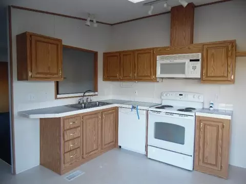 955 Ironwood Dr, Eagle Point, OR 97524 photo 8