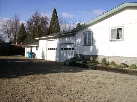 791 S Shasta, Eagle Point, OR 97524 photo 14