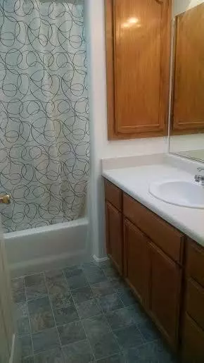 241 Samuel Lane Loop, Phoenix, OR 97535 photo 5