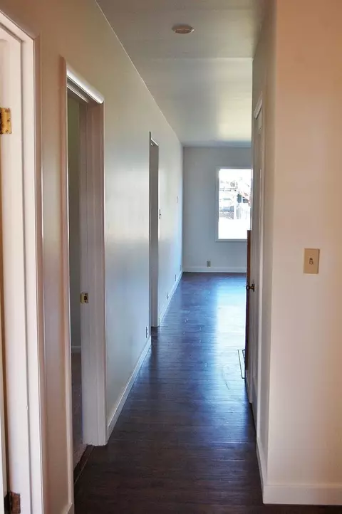 325 S Royal Ave, Eagle Point, OR 97524 photo 18