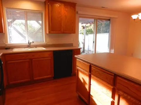 359 Bradley Way, Eagle Point, OR 97524 photo 6