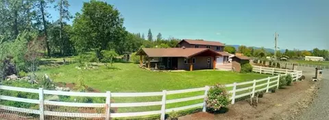 226 Sierra Dr, Eagle Point, OR 97524 photo 6