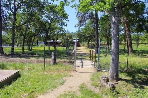 226 Sierra Dr, Eagle Point, OR 97524 photo 33