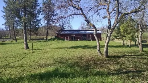 226 Sierra Dr, Eagle Point, OR 97524 photo 24