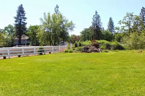 226 Sierra Dr, Eagle Point, OR 97524 photo 28