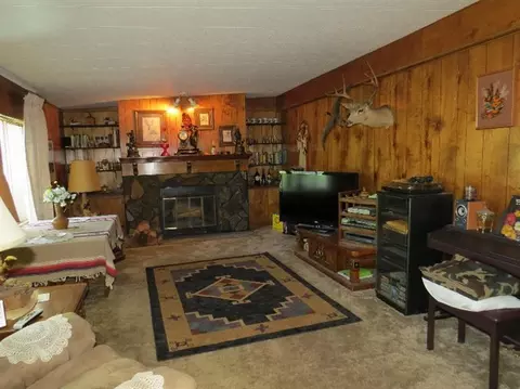5025 E Antelope Rd, Eagle Point, OR 97524 photo 9