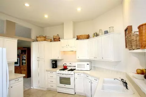 11208 Agate Rd, Eagle Point, OR 97524 photo 11