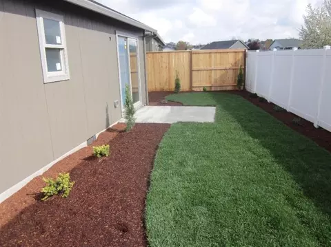 112 Dianne Way, Eagle Point, OR 97524 photo 11