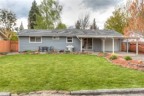 305 S Rose St, Phoenix, OR 97535 photo 26