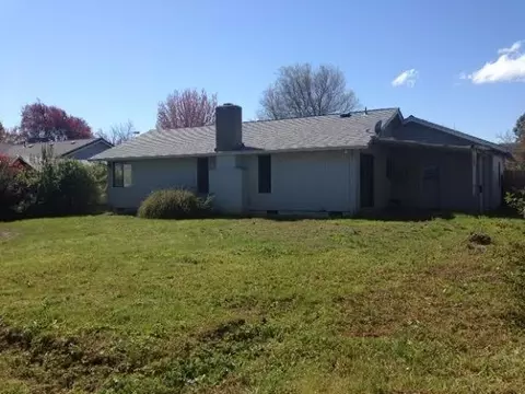 643 Malabar St, Central Point, OR 97502 photo 10