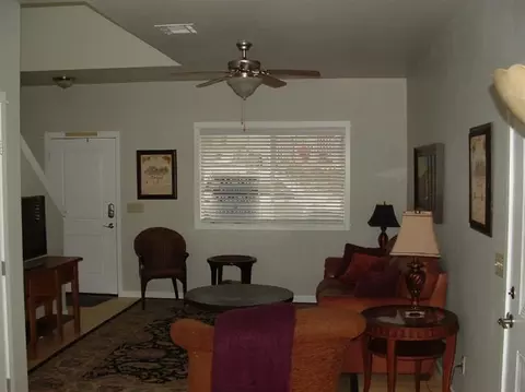 98 Mccully Ln, Jacksonville, OR 97530 photo 5
