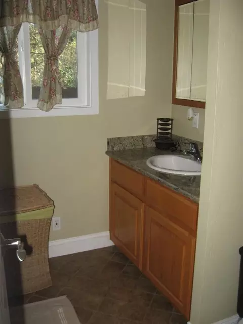 1836 Laurel Rd, Cave Junction, OR 97523 photo 10