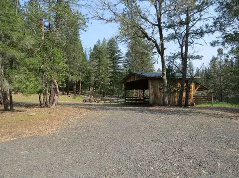 3158 Cobleigh Rd, Eagle Point, OR 97524 photo 8