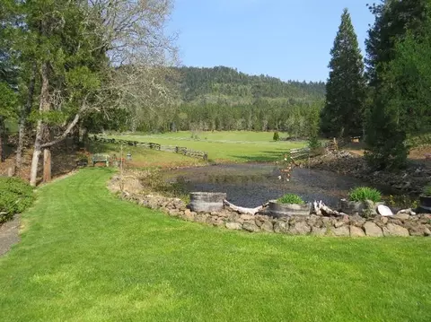 3158 Cobleigh Rd, Eagle Point, OR 97524 photo 10