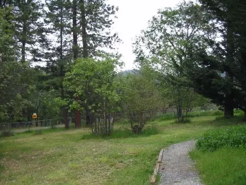 718 Summit Loop, Grants Pass, OR 97527 photo 26