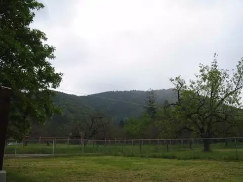718 Summit Loop, Grants Pass, OR 97527 photo 19