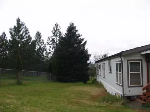718 Summit Loop, Grants Pass, OR 97527 photo 27