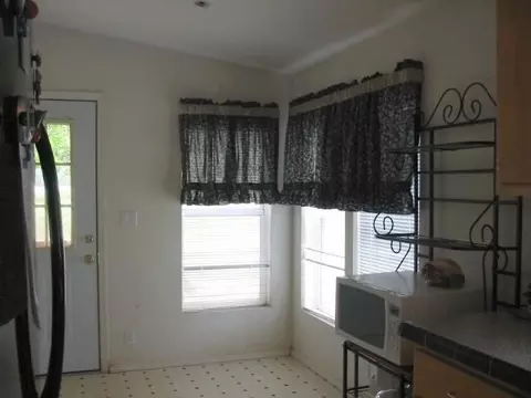718 Summit Loop, Grants Pass, OR 97527 photo 6