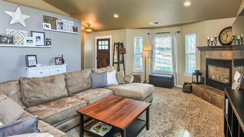 462 N De Anjou Ave, Eagle Point, OR 97524 photo 5