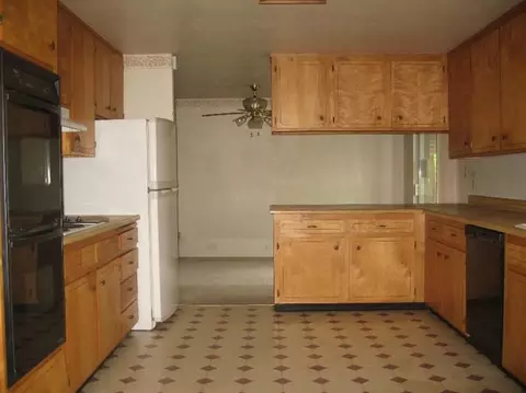 4988 Holland Loop, Cave Junction, OR 97523 photo 17