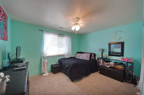 616 John Wayne Dr, Central Point, OR 97502 photo 17