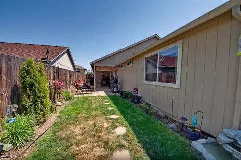 616 John Wayne Dr, Central Point, OR 97502 photo 25