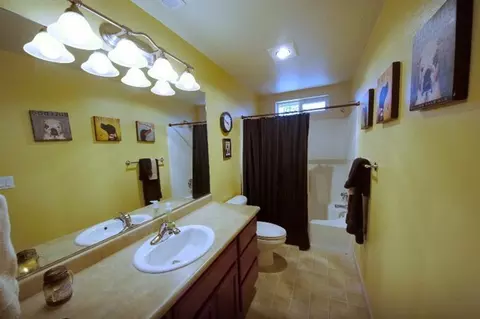 616 John Wayne Dr, Central Point, OR 97502 photo 13