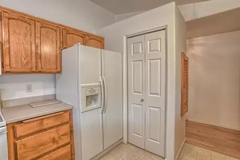 573 C St, Phoenix, OR 97535 photo 11