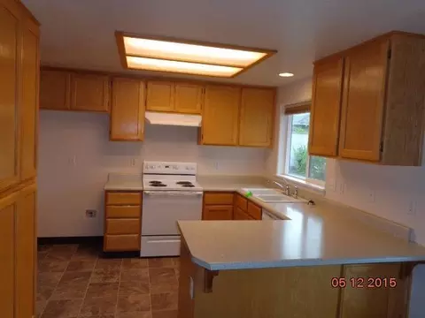 35 Devonwood Ct, Eagle Point, OR 97524 photo 7
