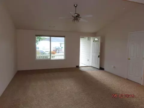 35 Devonwood Ct, Eagle Point, OR 97524 photo 5