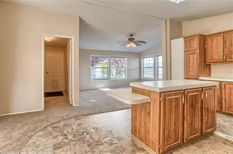 652 N N Hts, Eagle Point, OR 97524 photo 7