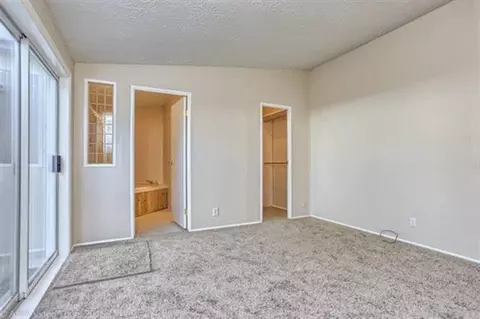 652 N N Hts, Eagle Point, OR 97524 photo 12
