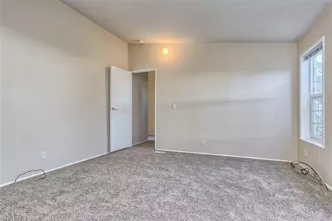 652 N N Hts, Eagle Point, OR 97524 photo 16