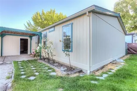 652 N N Hts, Eagle Point, OR 97524 photo 25