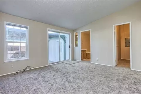 652 N N Hts, Eagle Point, OR 97524 photo 11