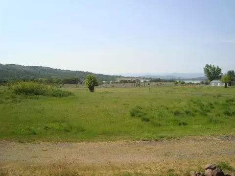 1315 Dry Creek Rd, Eagle Point, OR 97524 photo 5
