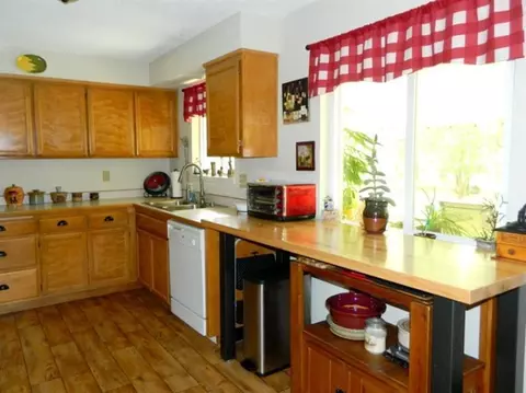 245 Stringer Gap, Grants Pass, OR 97527 photo 10