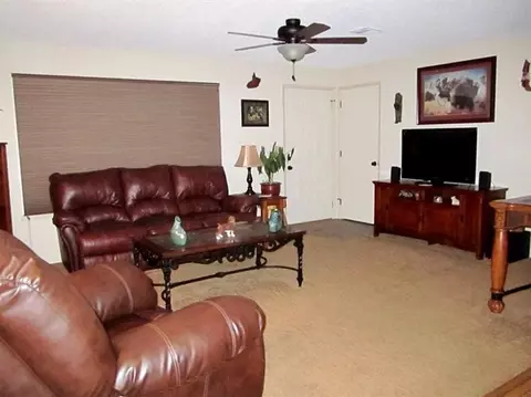 245 Stringer Gap, Grants Pass, OR 97527 photo 4
