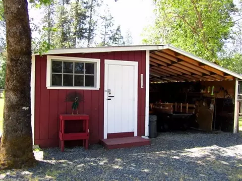 245 Stringer Gap, Grants Pass, OR 97527 photo 32