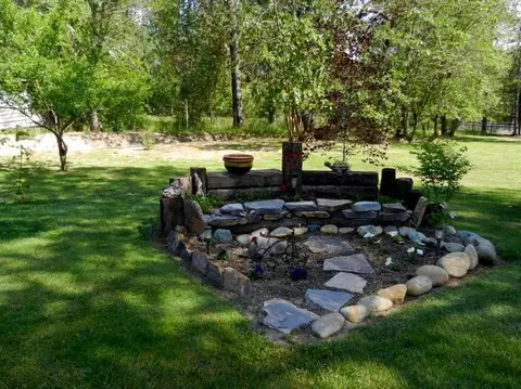 245 Stringer Gap, Grants Pass, OR 97527 photo 29
