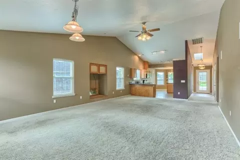 151 Orchardview Ave, Central Point, OR 97502 photo 5