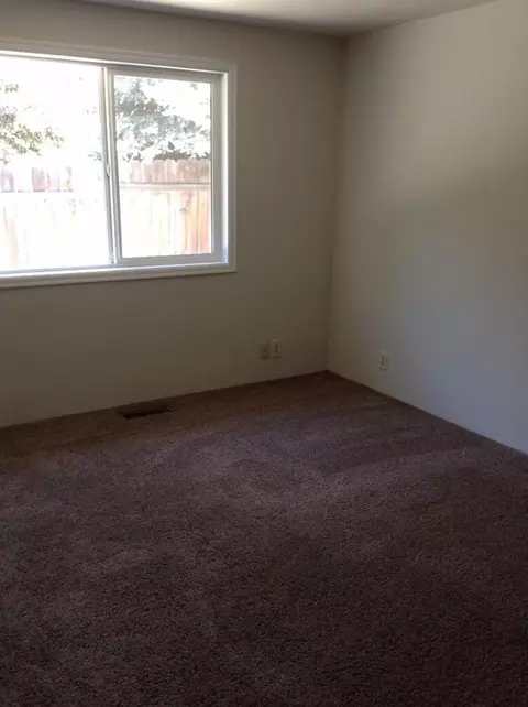 112 Vail Ct, Phoenix, OR 97535 photo 6
