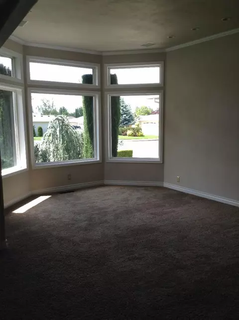 112 Vail Ct, Phoenix, OR 97535 photo 5