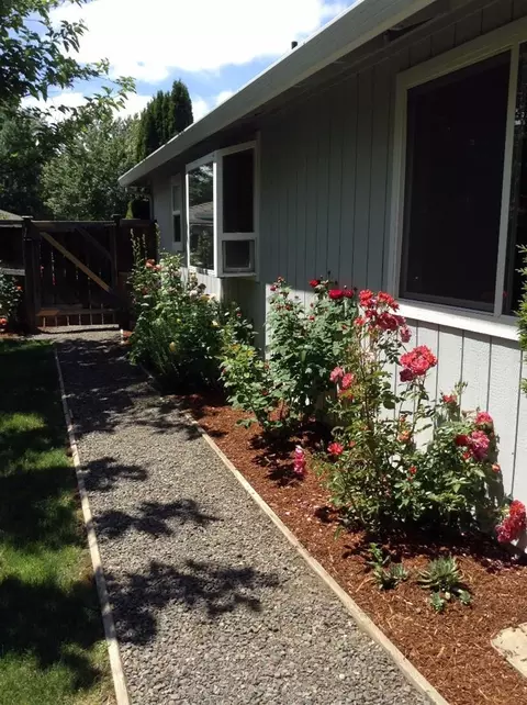 112 Vail Ct, Phoenix, OR 97535 photo 16