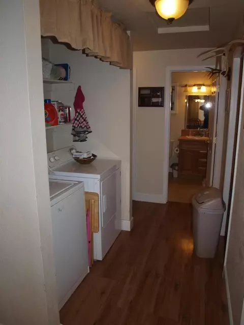 563 Van Wey Cir, Eagle Point, OR 97524 photo 7