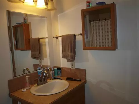 563 Van Wey Cir, Eagle Point, OR 97524 photo 8