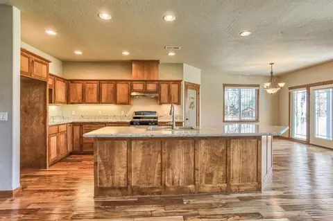 182 Echo Way, Eagle Point, OR 97524 photo 10