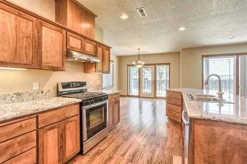182 Echo Way, Eagle Point, OR 97524 photo 11