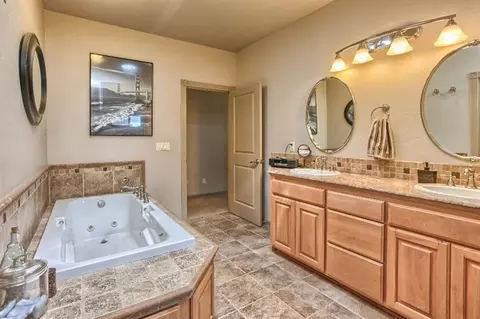 359 Leandra Ln, Eagle Point, OR 97524 photo 27
